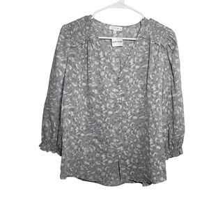 Calivta Blouse Women's Medium V-Neck Button Up 3/4 Sleeve Career Shirt Top NWT